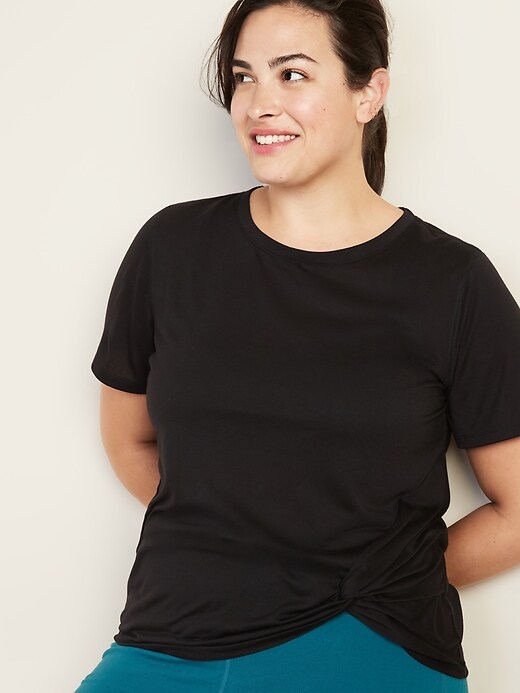 View large product image 1 of 1. Relaxed Plus-Size Knotted-Hem Performance Top