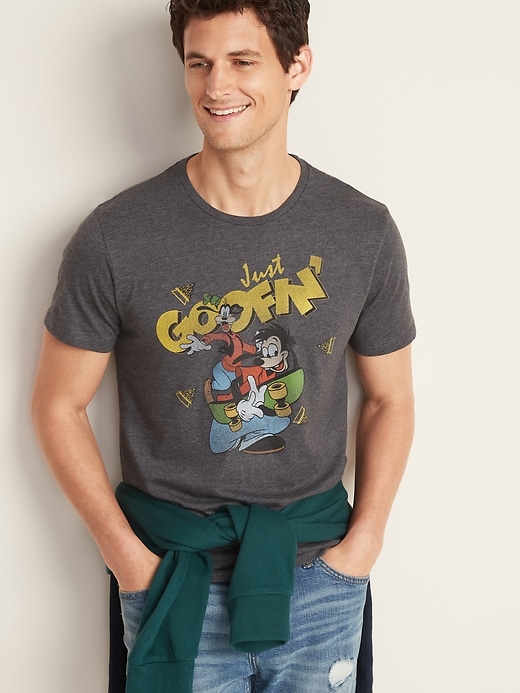 Image number 4 showing, Disney&#169 Goofy "Just Goofin'" Tee
