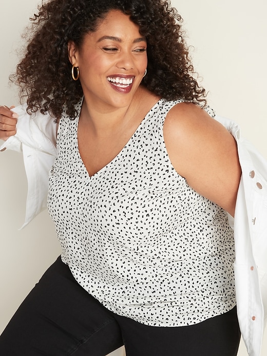 Image number 4 showing, Cheetah-Print Double V-Neck Plus-Size Tank