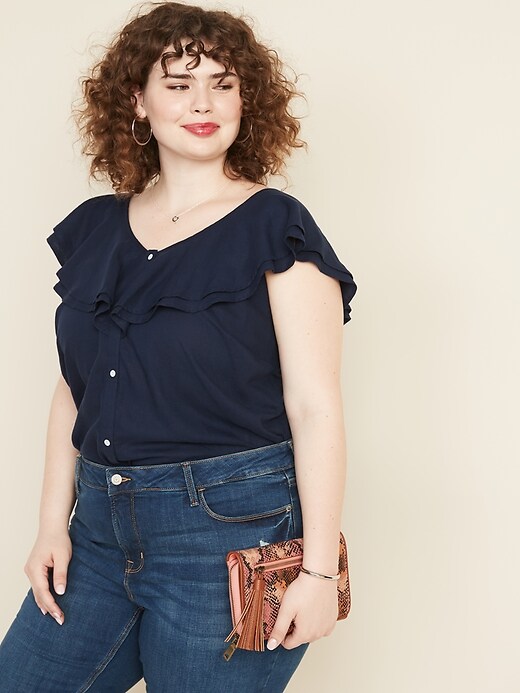 Image number 4 showing, Ruffle-Tiered Linen-Blend No-Peek Plus-Size Blouse