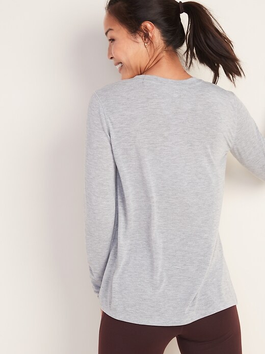 Image number 2 showing, Relaxed Knotted-Hem Performance Top for Women