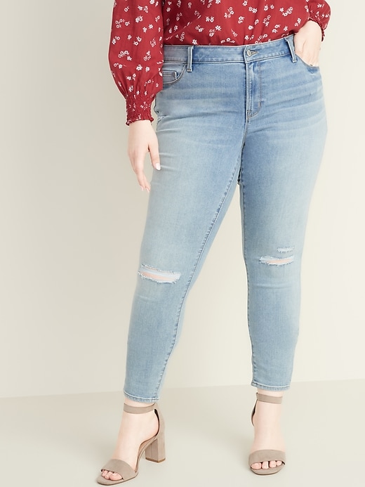 Image number 1 showing, Mid-Rise Plus-Size Pop Icon Skinny Distressed Jeans