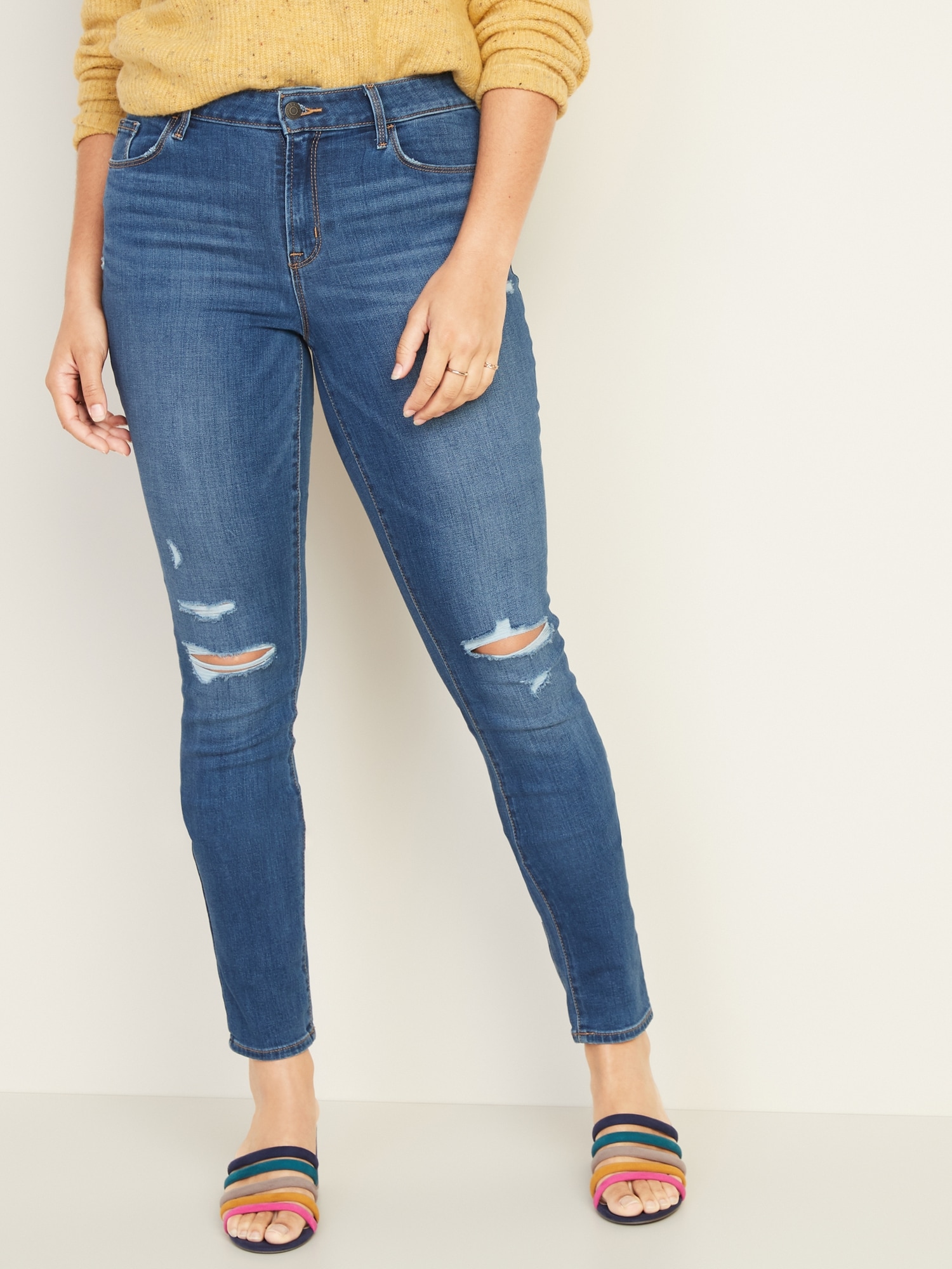 Mid-Rise Distressed Pop Icon Skinny Jeans for Women | Old Navy