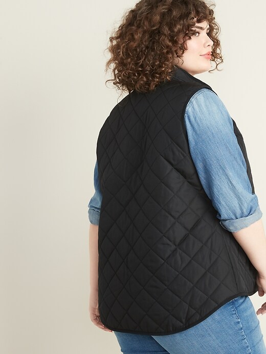 Image number 2 showing, Lightweight Diamond-Quilted Plus-Size Zip Vest