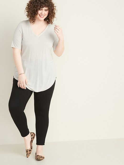 Image number 3 showing, Luxe Metallic-Knit Plus-Size V-Neck Tunic Tee