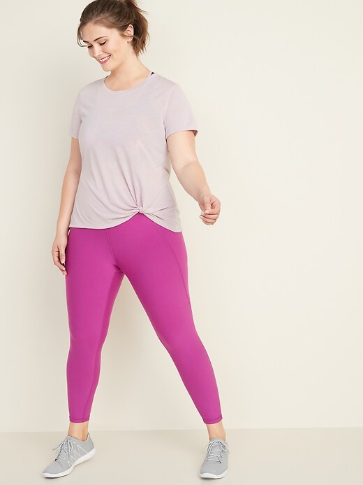 Image number 3 showing, Relaxed Plus-Size Knotted-Hem Performance Top