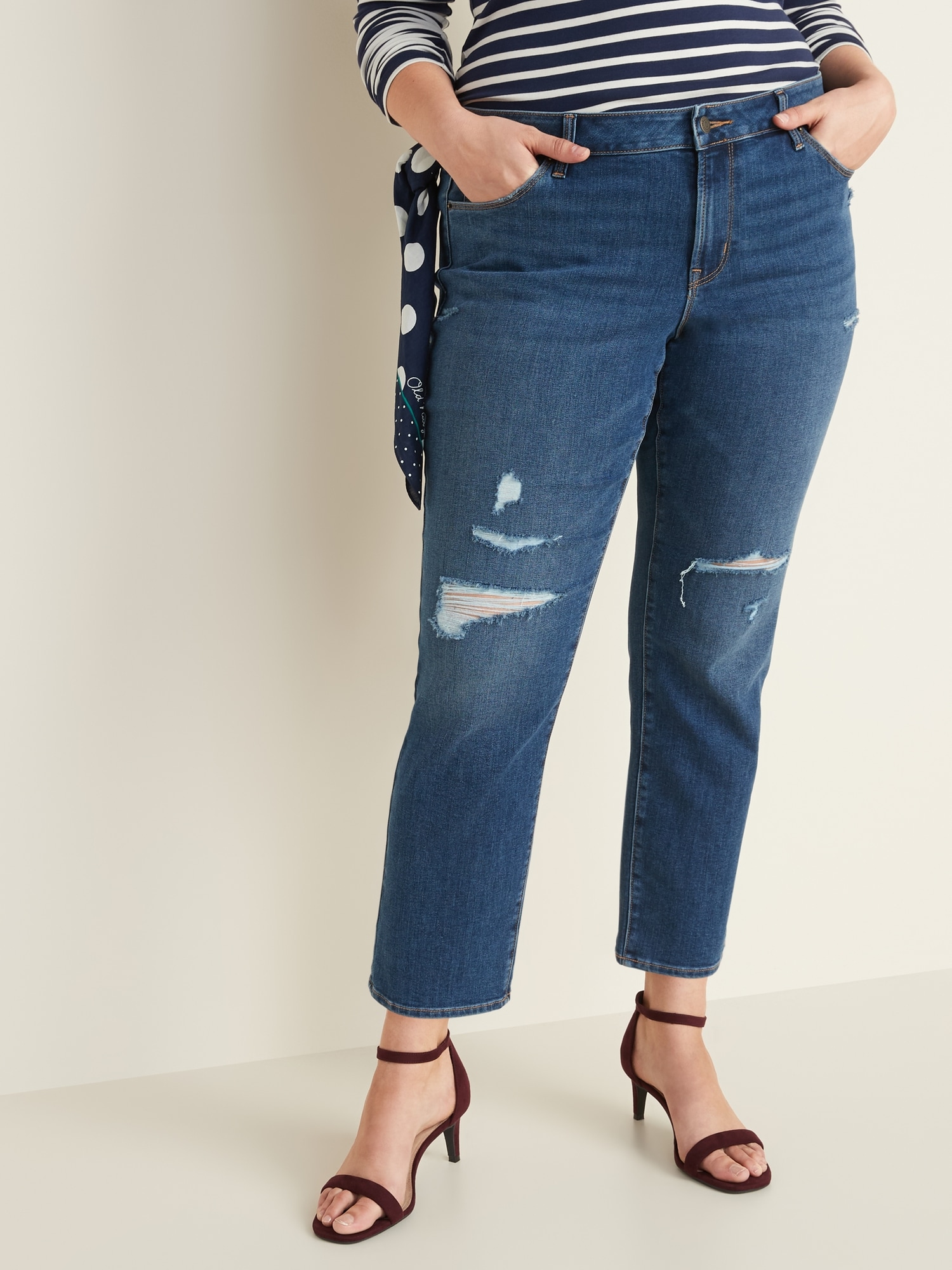 Mid-Rise Power Slim Straight Plus-Size Distressed Jeans