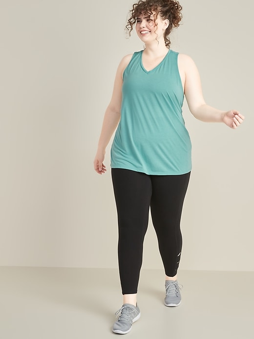 Image number 3 showing, Lightweight Twist-Back Plus-Size Performance Tank