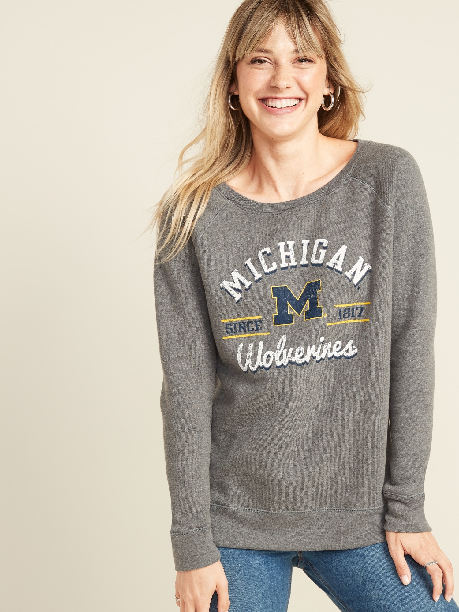 College-Team Graphic Sweatshirt for Women