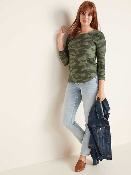 Image number 3 showing, Patterned Plush-Knit Long-Sleeve Tee for Women