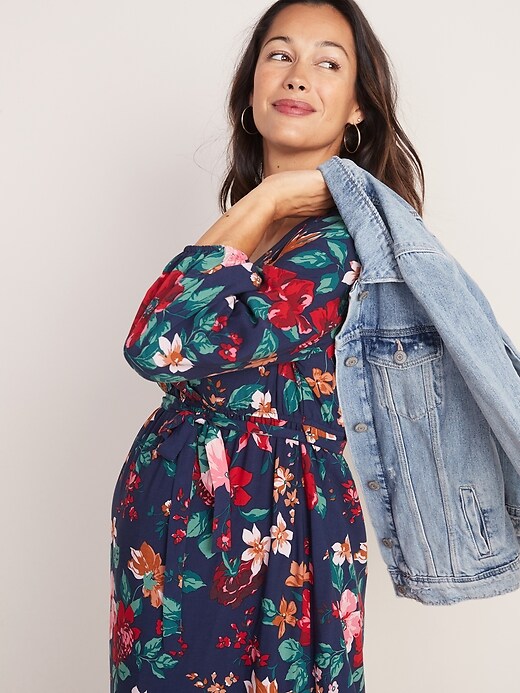 Image number 4 showing, Maternity Printed Faux-Wrap Midi Dress