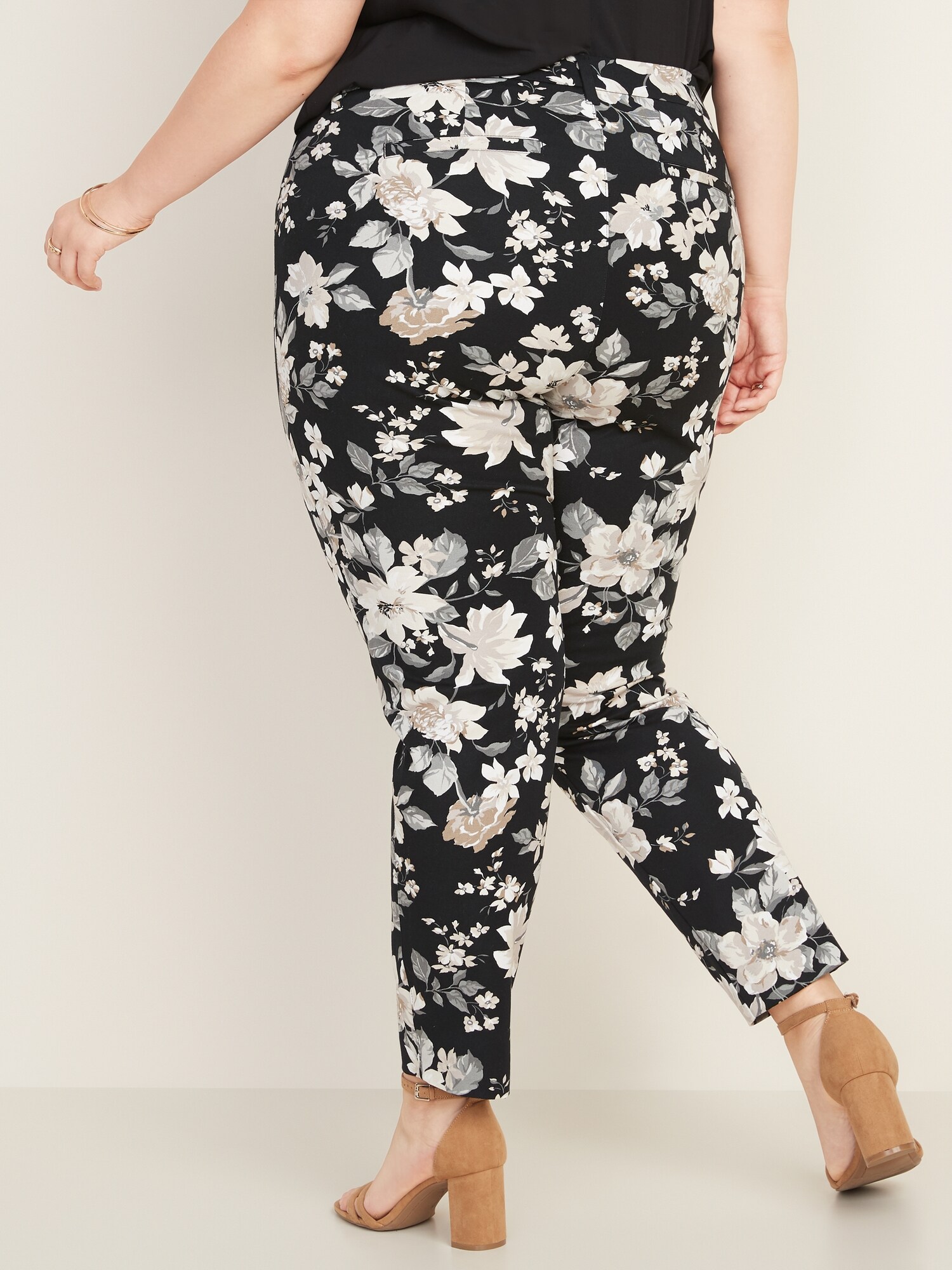 Old Navy Pixie Pants Review - Thrifty Pineapple