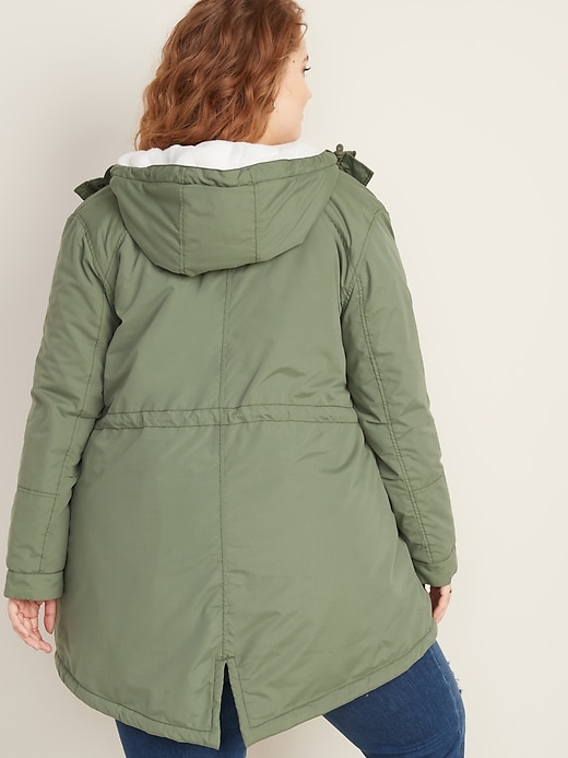 Image number 2 showing, Water-Resistant Plus-Size Hooded Sherpa-Lined Parka