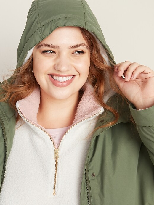 Image number 4 showing, Water-Resistant Plus-Size Hooded Sherpa-Lined Parka