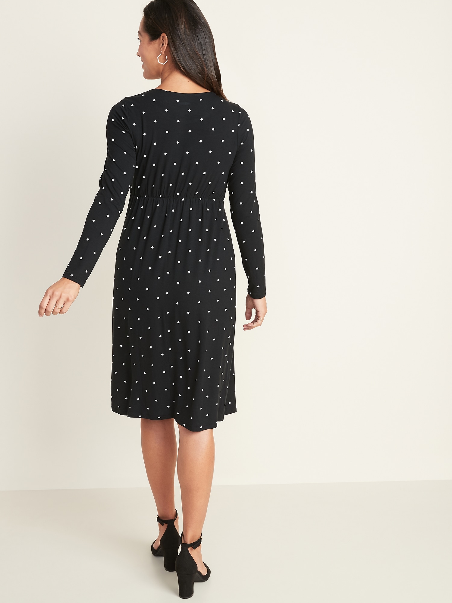 Maternity Pleated-Front Jersey Dress | Old Navy