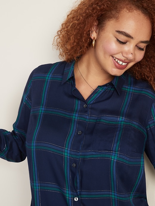 Image number 4 showing, Drapey Flannel No-Peek Plus-Size Tunic Shirt