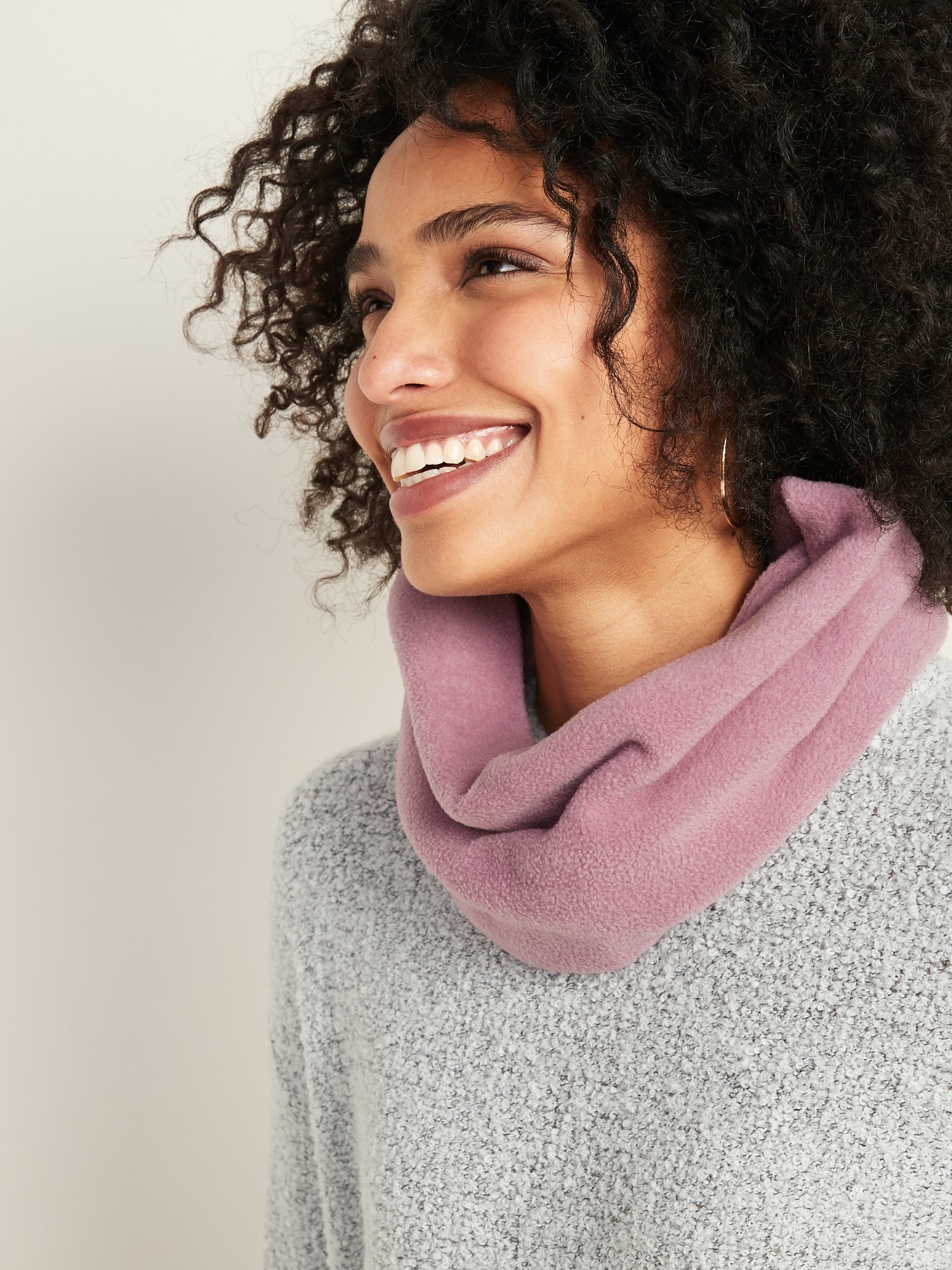 Old navy store neck scarf