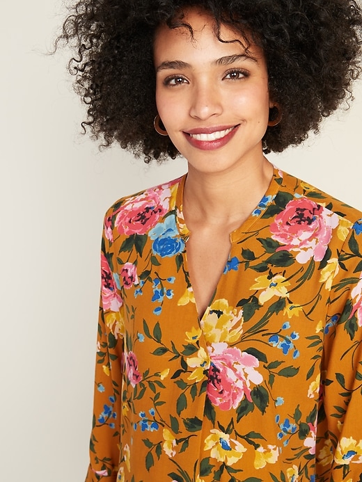 Image number 4 showing, Relaxed Split-Neck Floral Top for Women
