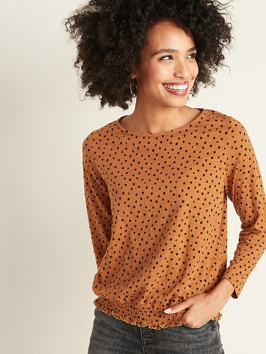womens ruffle hem tops