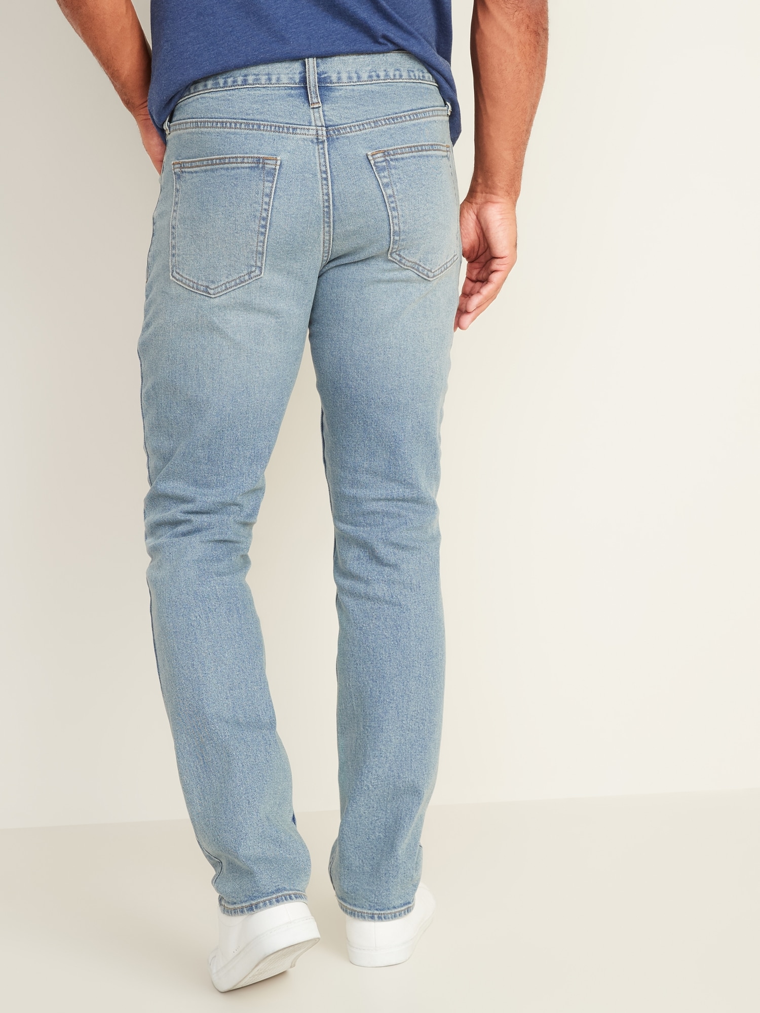 Straight Built-In Flex Light-Wash Jeans For Men | Old Navy