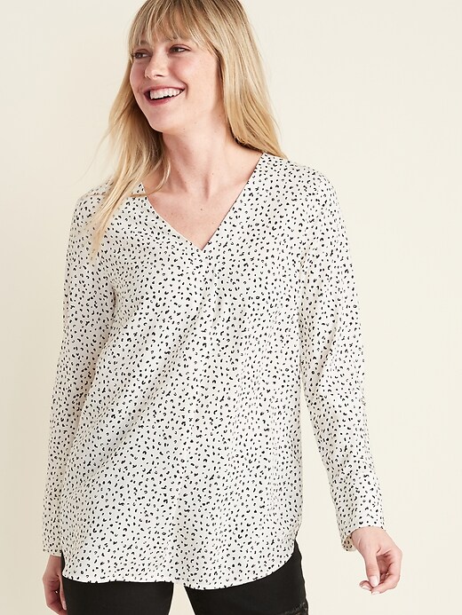 Image number 1 showing, Relaxed V-Neck Tunic for Women