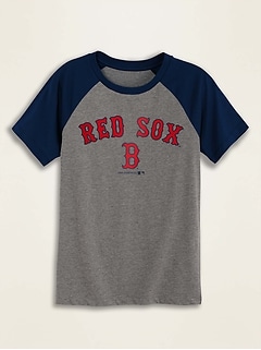 boys red sox shirt