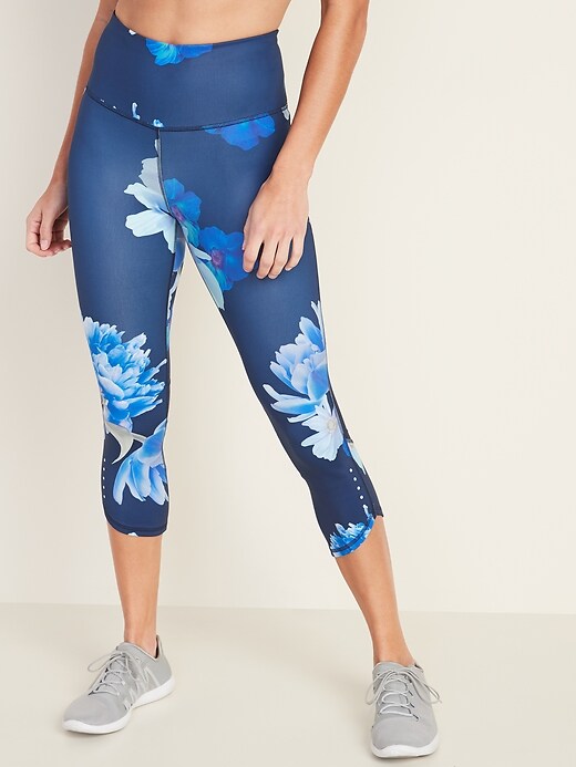 Image number 1 showing, High-Waisted Elevate Compression Run Crops For Women