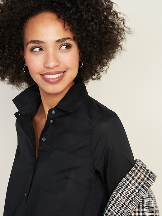 Image number 4 showing, Soft-Washed Long-Sleeve Classic Shirt for Women