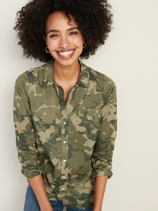 Old Navy Classic Camo-Patterned Shirt for Women. 1