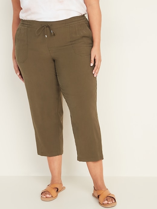 View large product image 1 of 1. Mid-Rise Plus-Size Pull-On Soft Cropped Utility Pants
