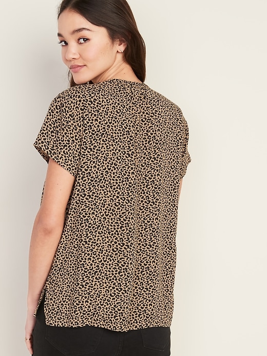 Image number 2 showing, Printed Banded-Collar Shirt