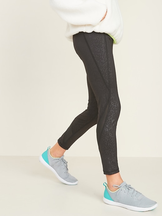 View large product image 1 of 3. Mid-Rise Go-Dry Side-Pocket Elevate Leggings for Girls