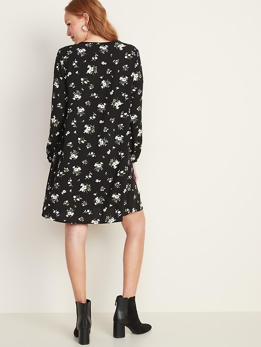Image number 2 showing, Pintucked Button-Front Floral Swing Dress for Women