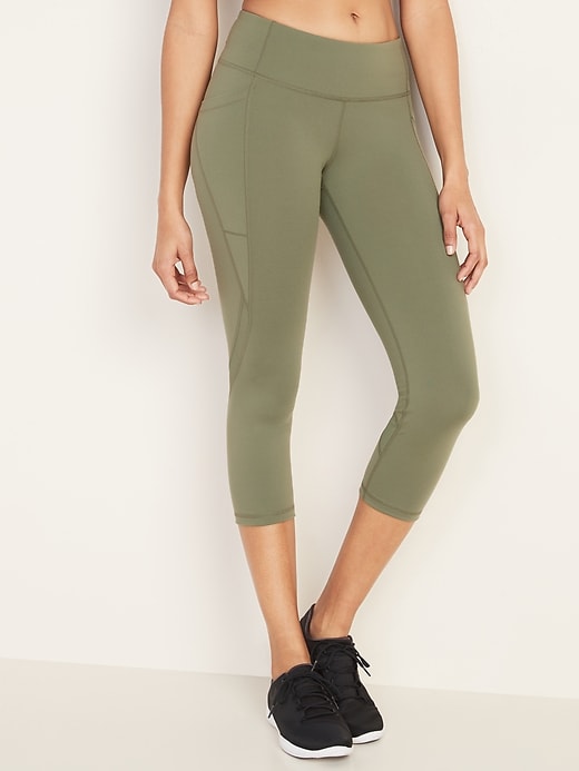 View large product image 1 of 1. Mid-Rise Elevate Side-Pocket Crop Leggings