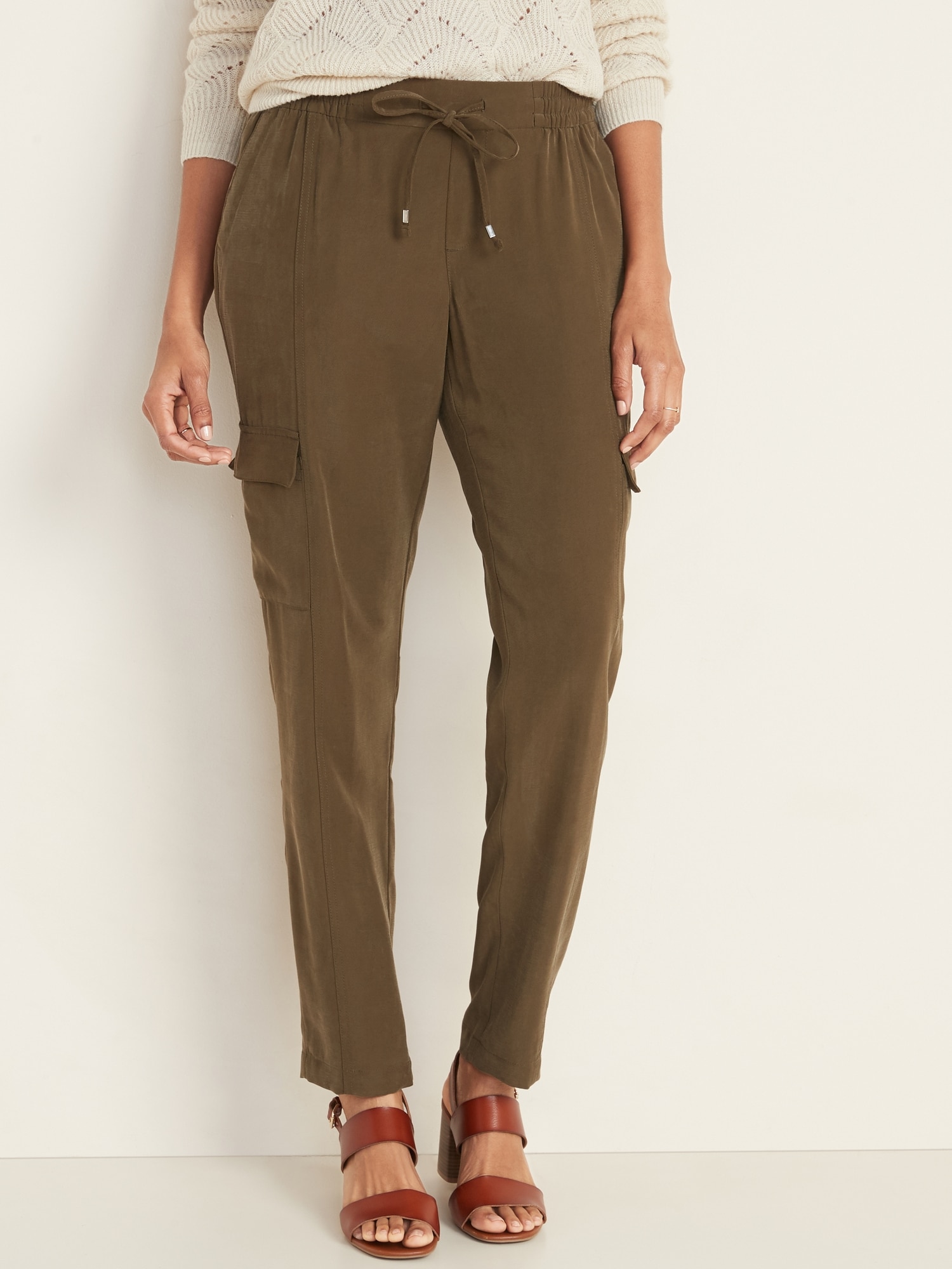 Mid-Rise Soft Pull-On Cargo Pants for Women