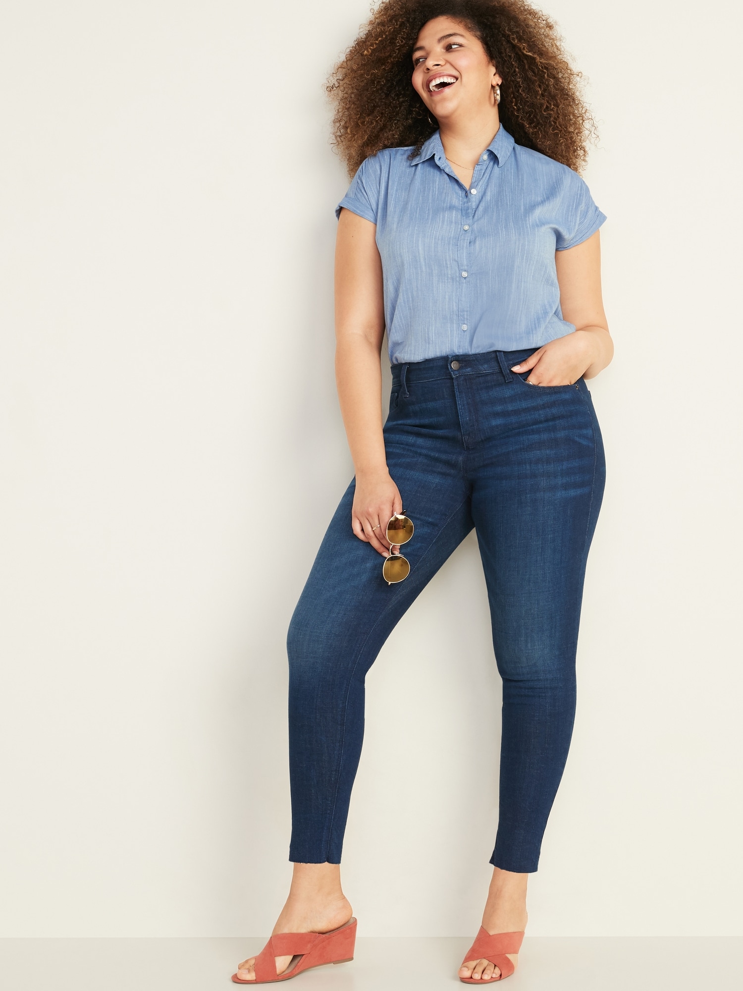 women's frayed skinny jeans