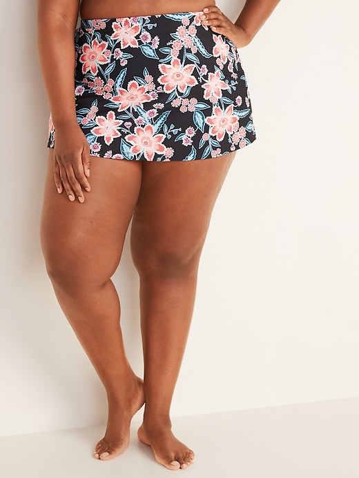 View large product image 1 of 3. High-Waisted Floral Secret-Slim Plus-Size Swim Skirt