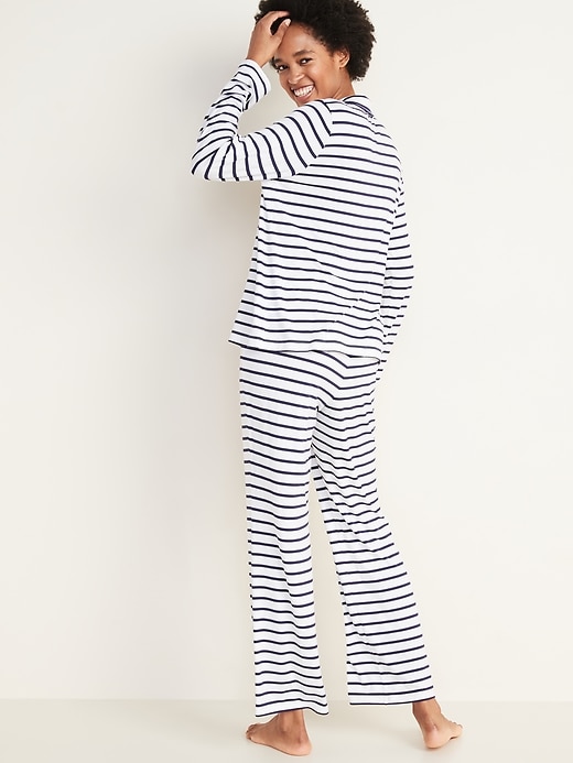 Image number 2 showing, Printed Pajama Set