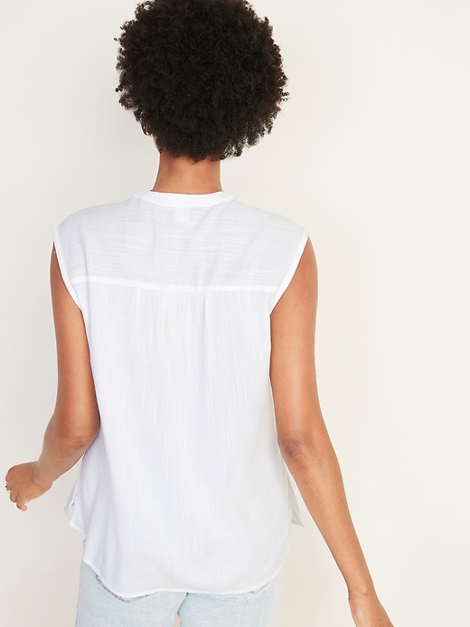 Image number 2 showing, Sleeveless Button-Front Cocoon Top