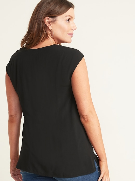 Image number 2 showing, Maternity V-Neck Ruched Sleeveless Top