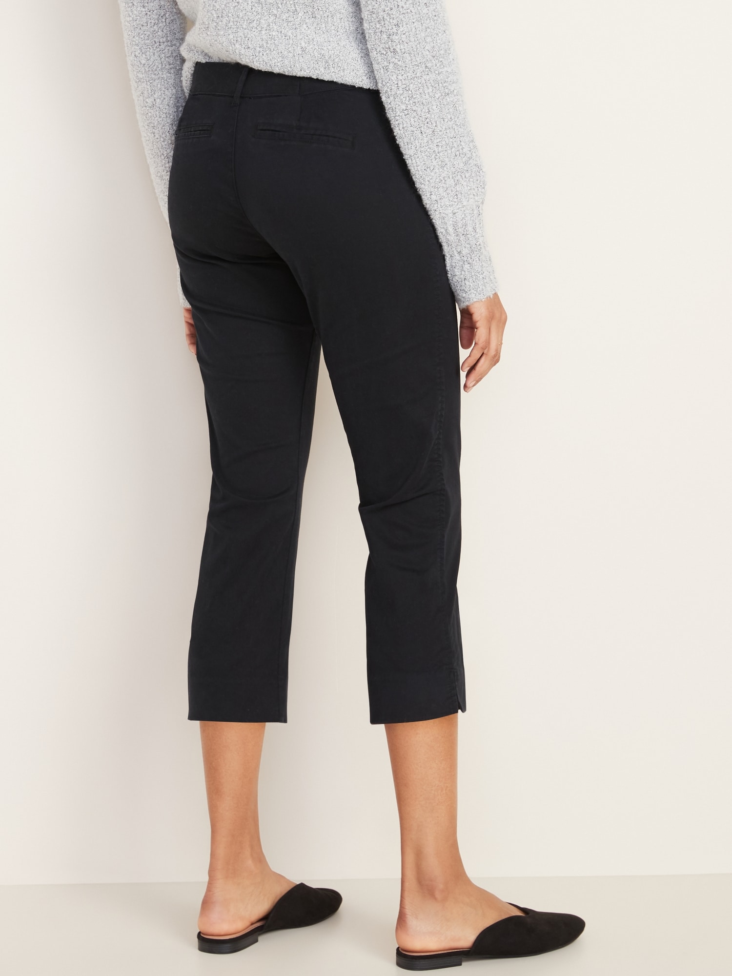 Old Navy Cropped Capris & Cropped Pants