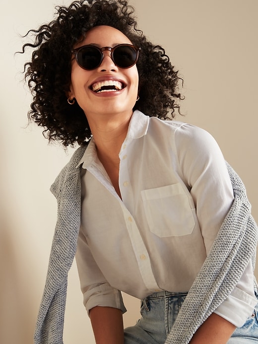 Image number 4 showing, Relaxed Classic Shirt for Women