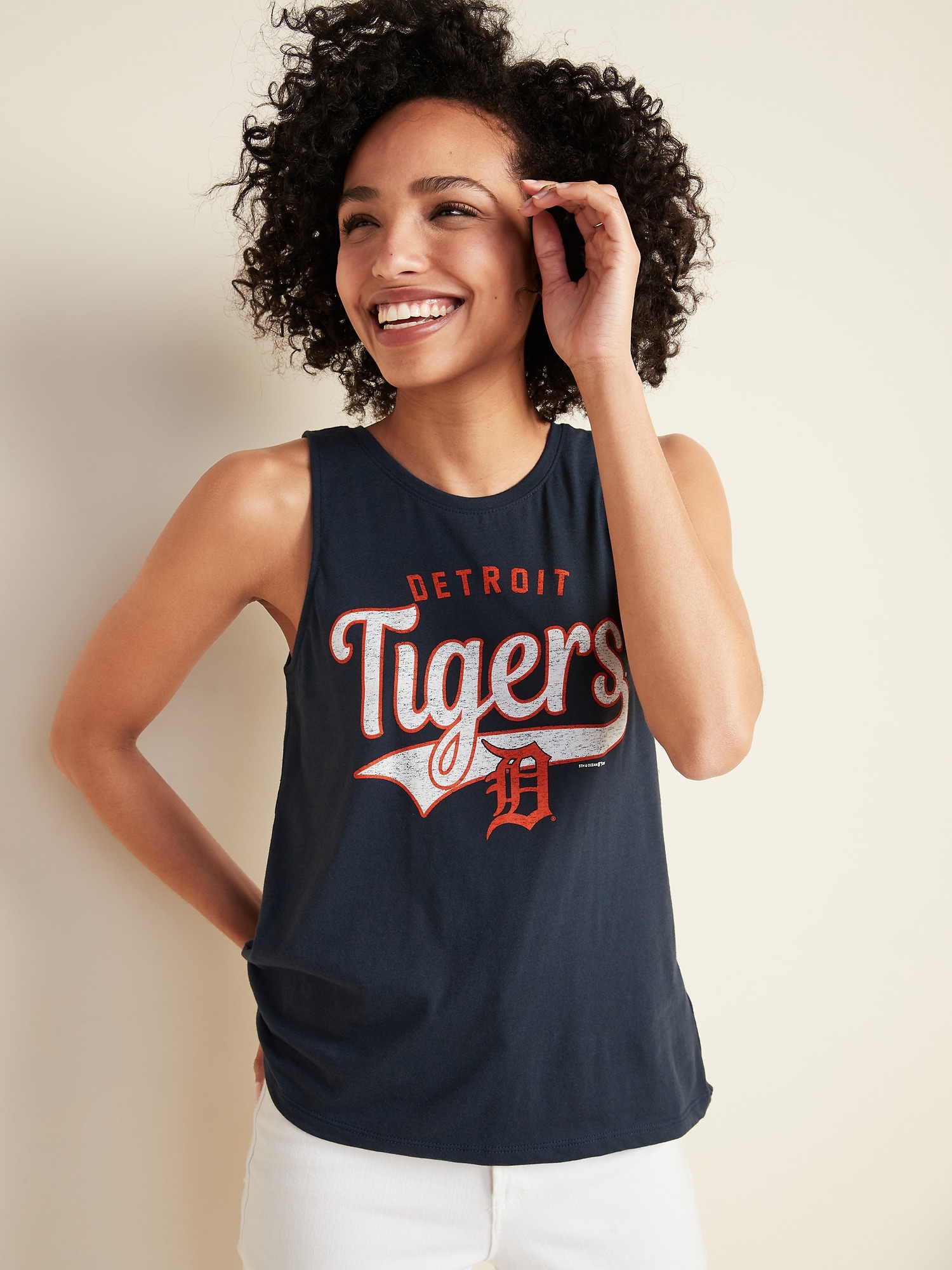 MLB® Team Graphic High-Neck Tank Top for Women