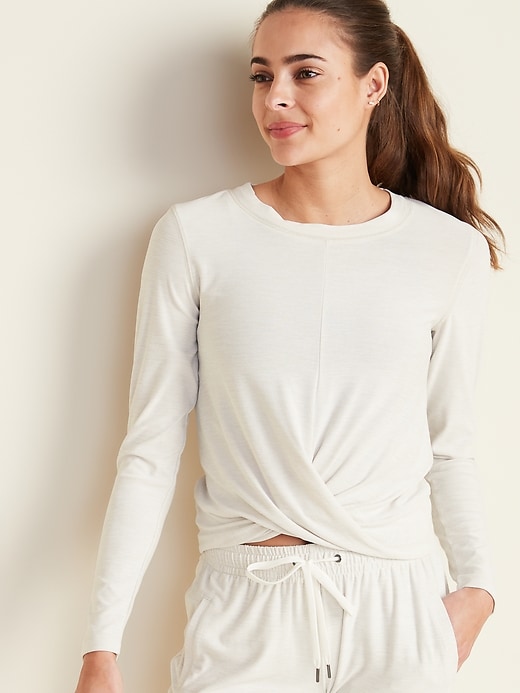 Image number 1 showing, Relaxed Breathe ON Twist-Hem Cropped Top for Women