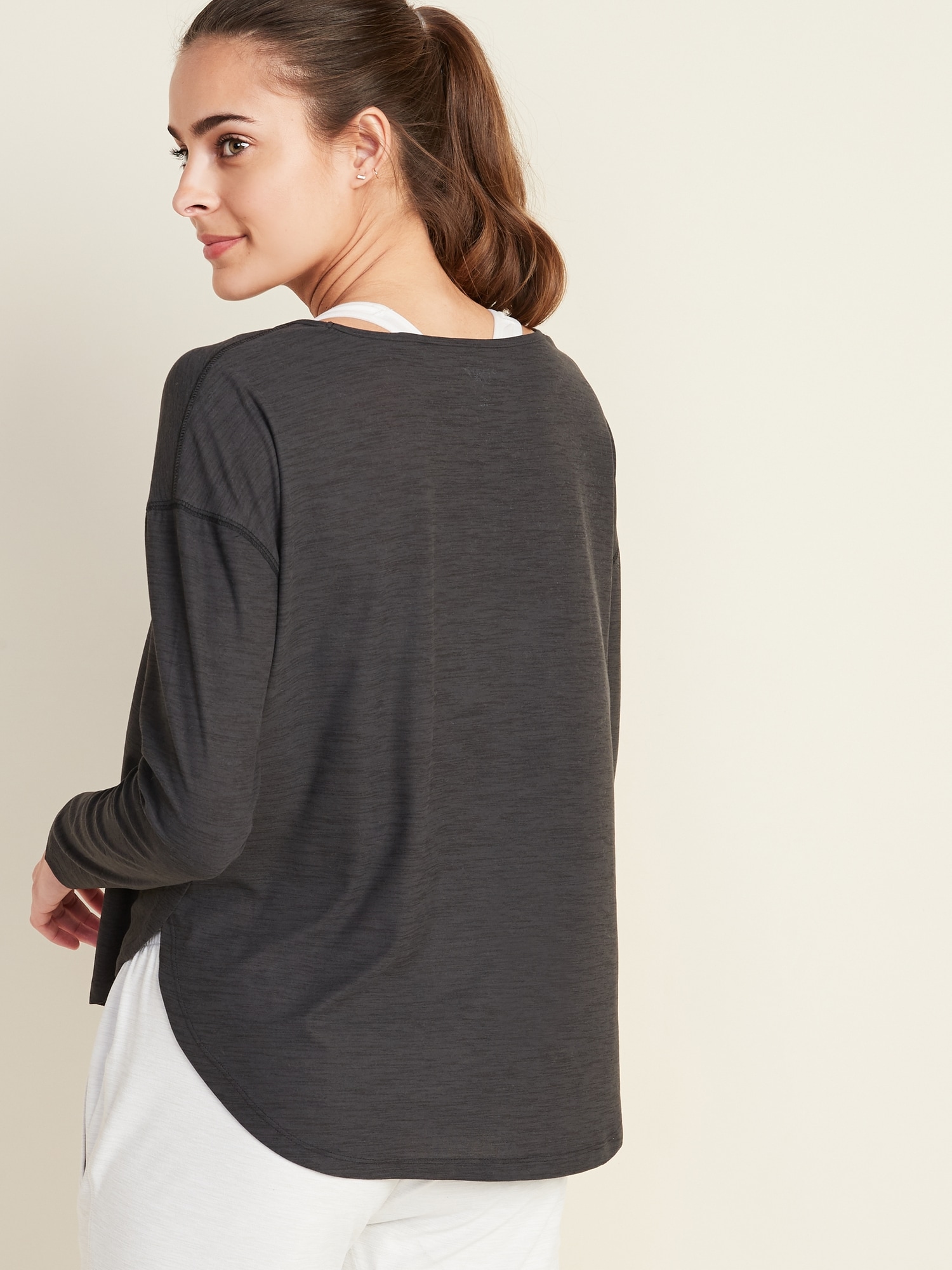 Breathe ON Long-Sleeve Performance Top for Women | Old Navy