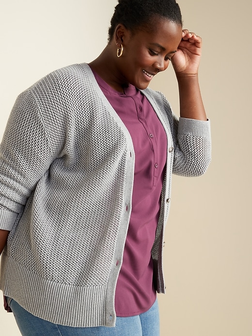 Image number 5 showing, No-Peek Button-Front Plus-Size Popover Stretch Tunic
