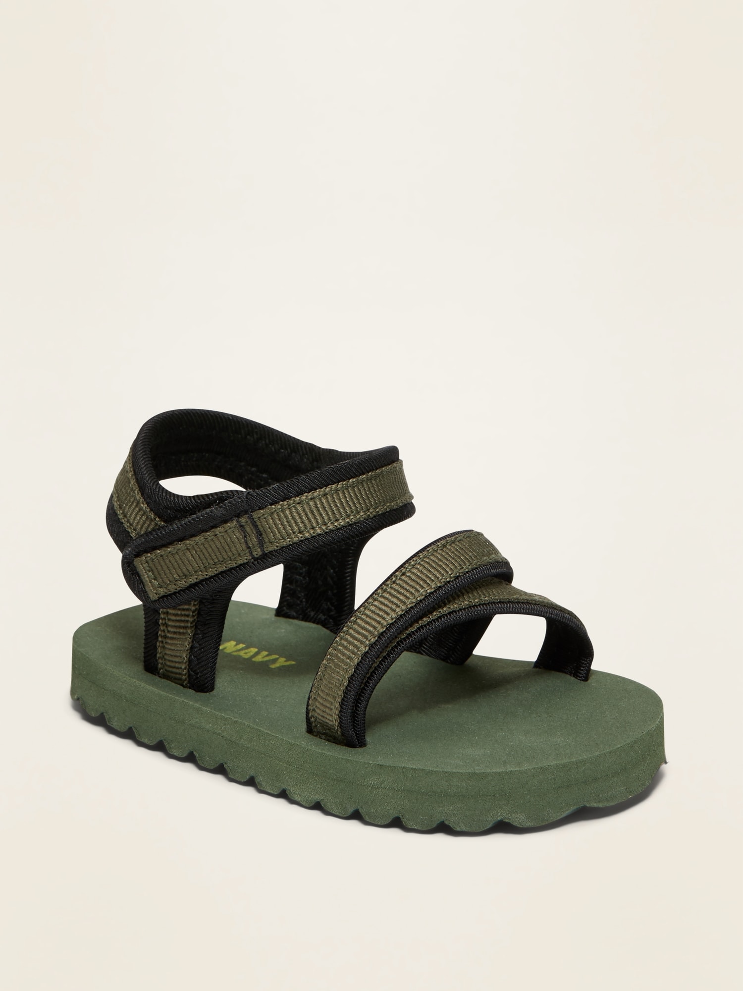 Old navy 2025 water sandals