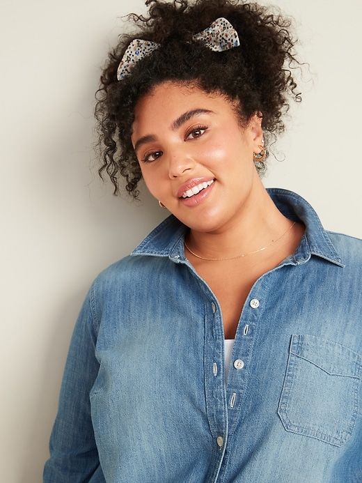 Image number 4 showing, Classic No-Peek Chambray Plus-Size Shirt