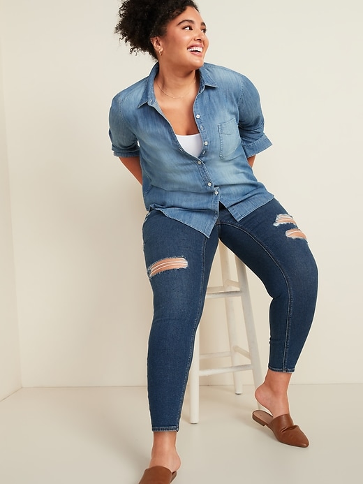 Image number 3 showing, Classic No-Peek Chambray Plus-Size Shirt