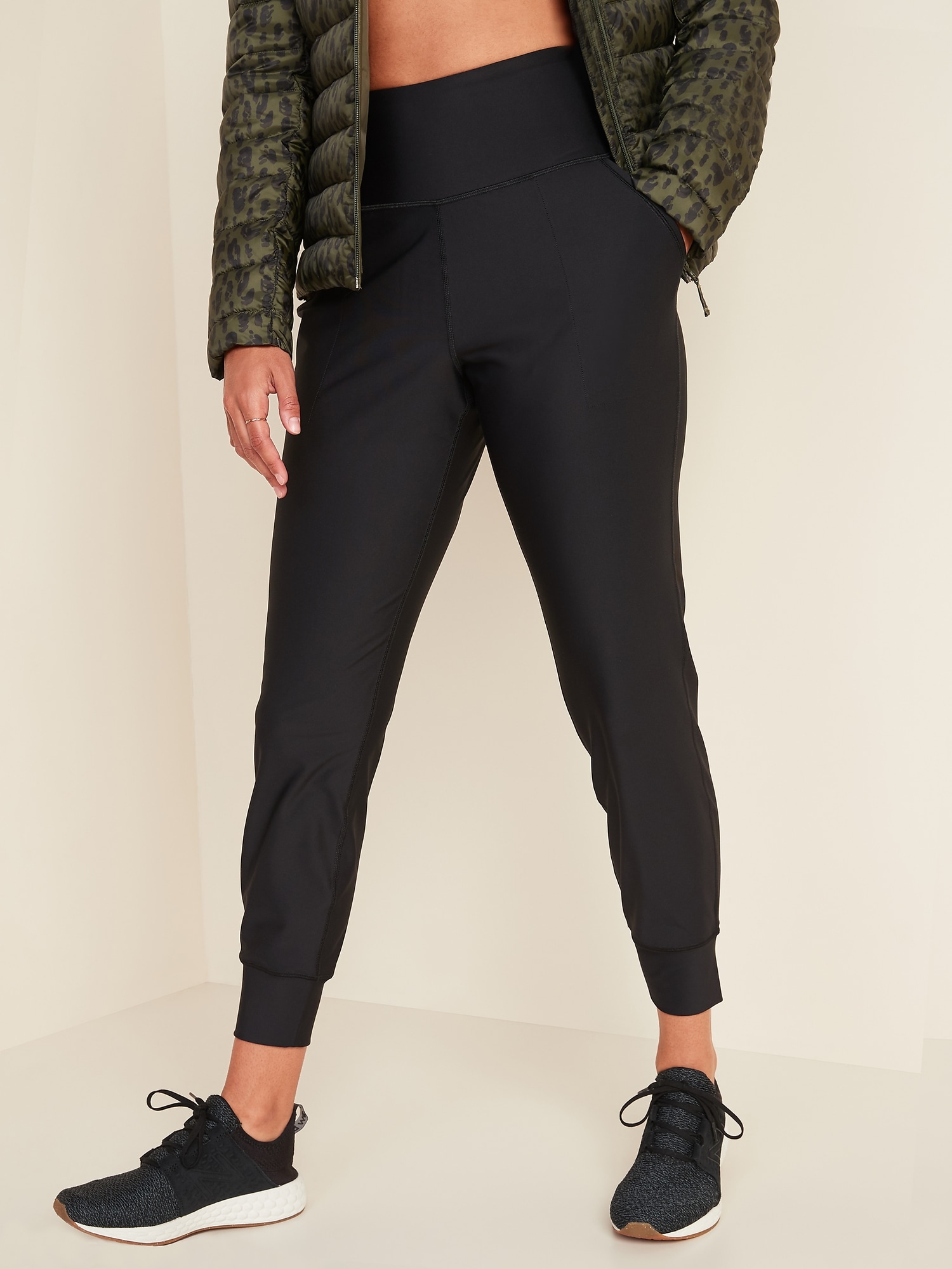 womens joggers fitted